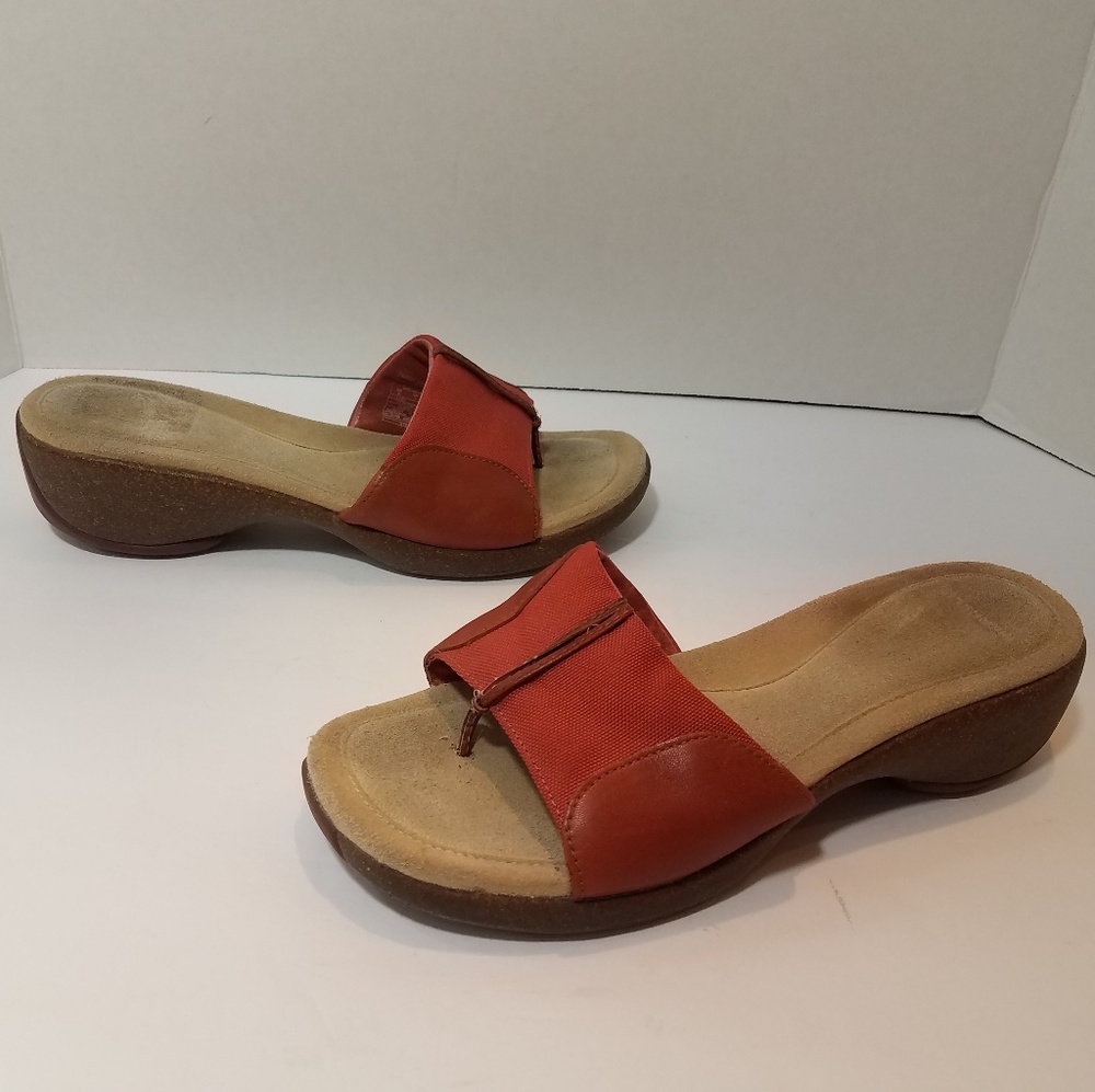 Merrell Thong Sandals